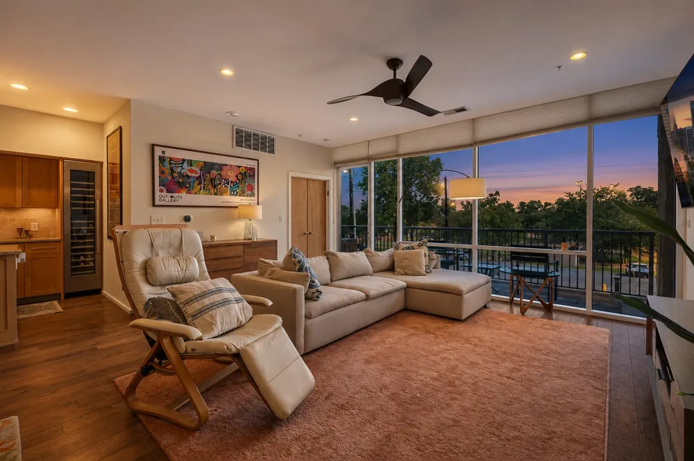 1600 Barton Springs Road #1201 Austin, TX 78704