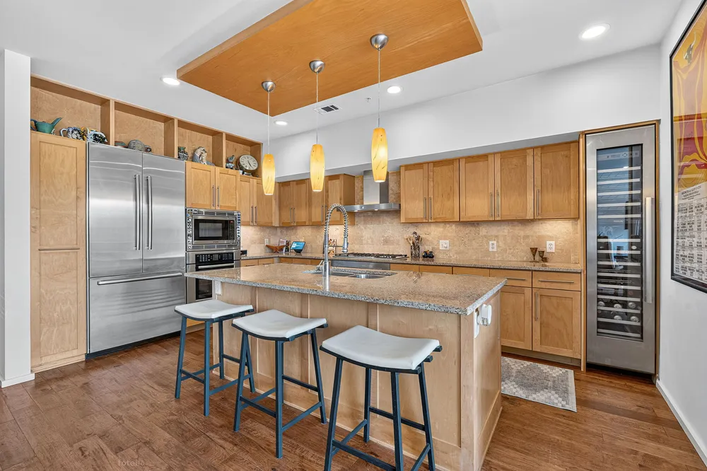 1600 Barton Springs Road #1201 Austin, TX 78704