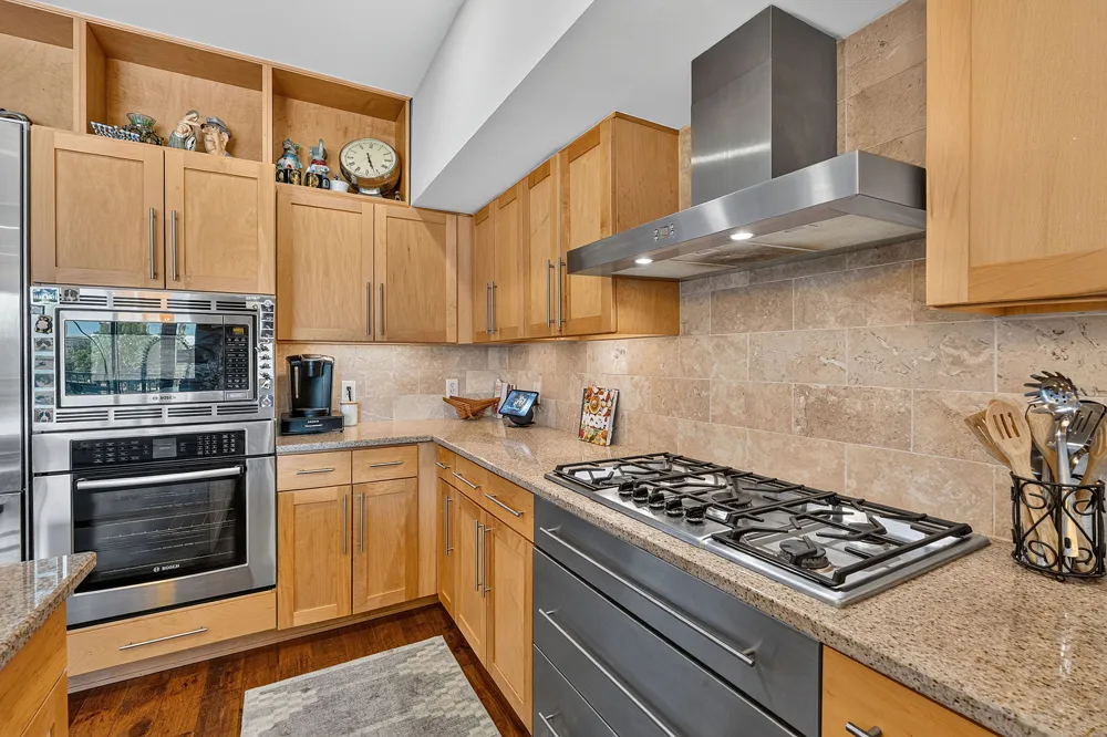 1600 Barton Springs Road #1201 Austin, TX 78704
