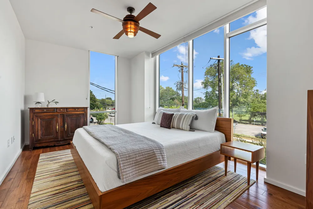 1600 Barton Springs Road #1201 Austin, TX 78704