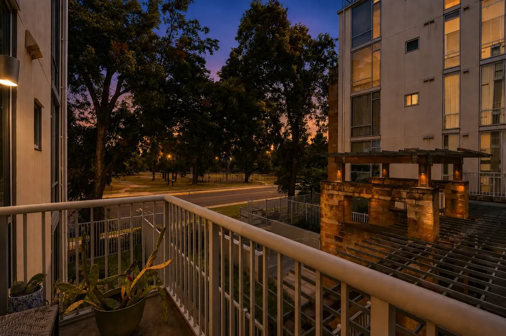 1600 Barton Springs Road #1201 Austin, TX 78704
