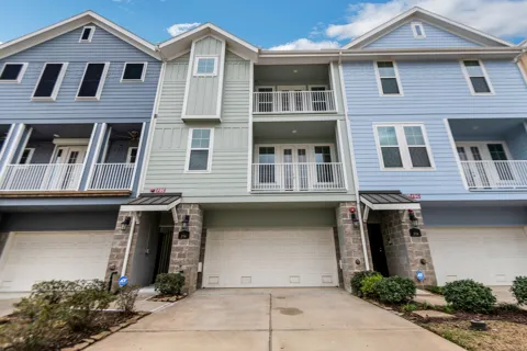2716 Veranda Falls