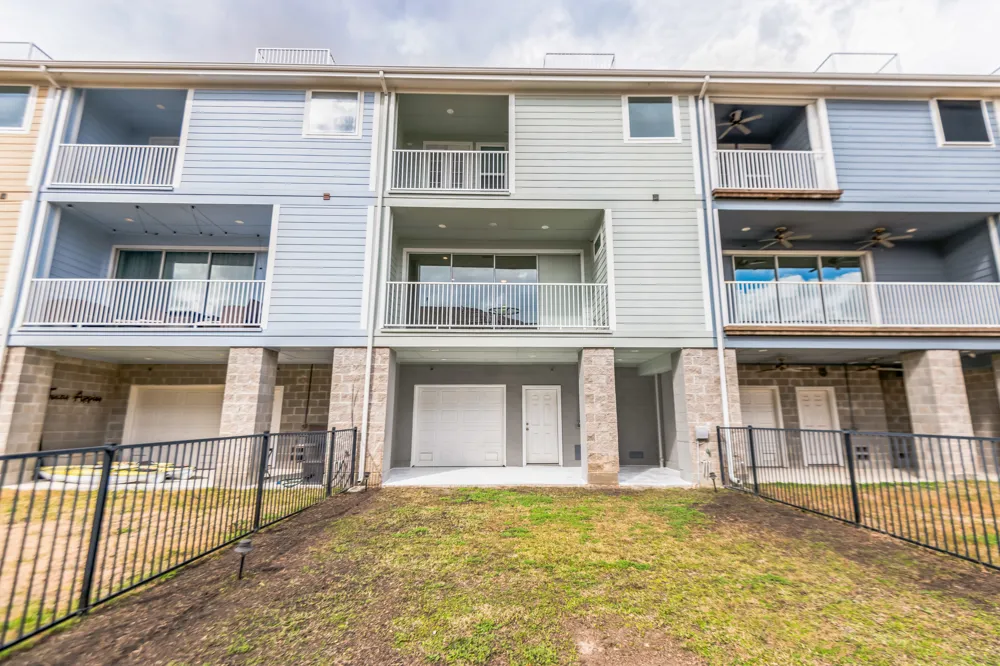 2716 Veranda Falls League City, TX 77573