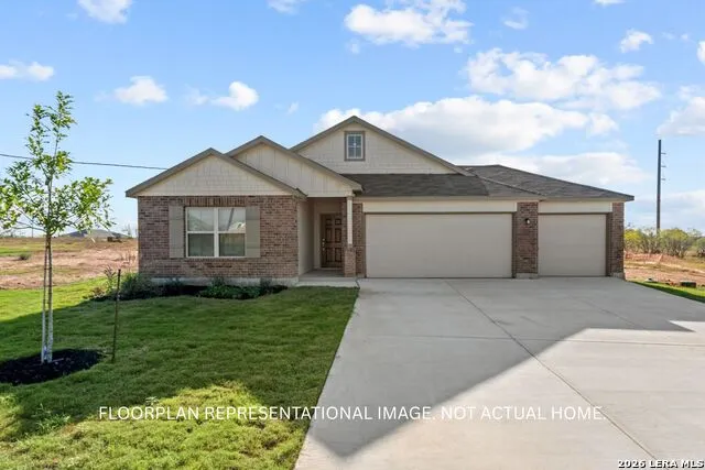 17304 ELDER WALNUT DR Elmendorf, TX 78112
