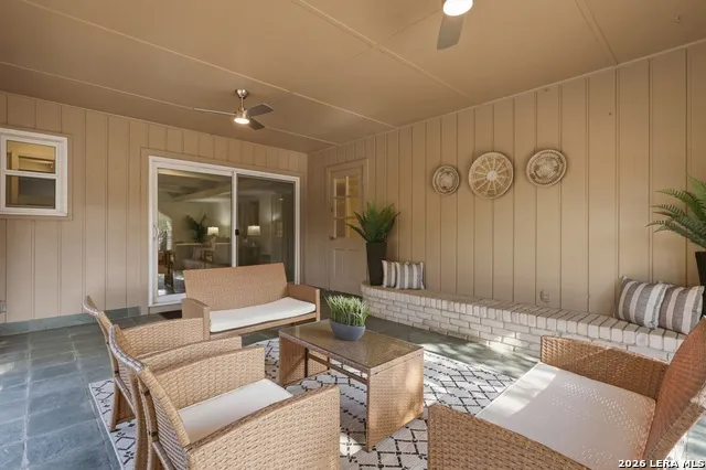 108 Sir Arthur Ct Castle Hills, TX 78213