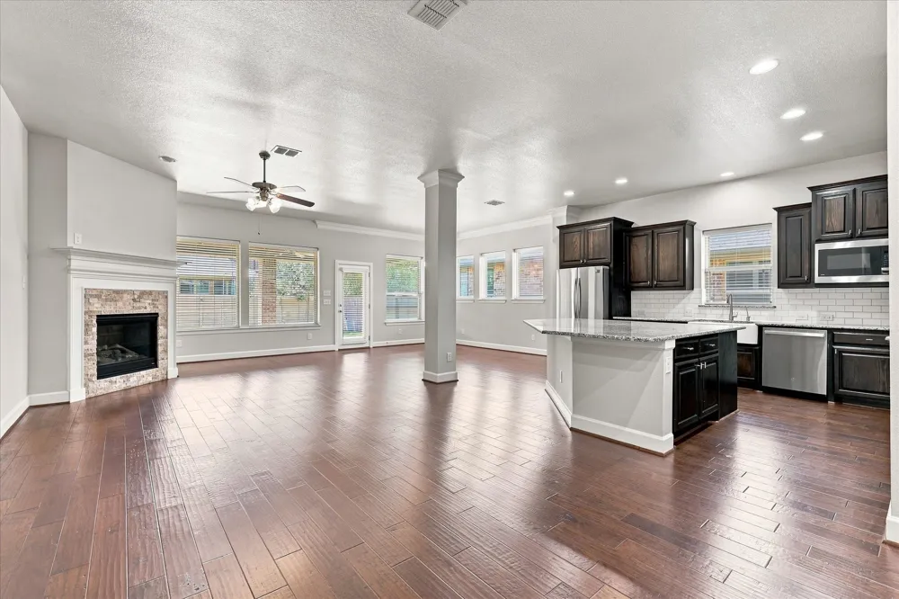 1209 9th Street Argyle, TX 76226