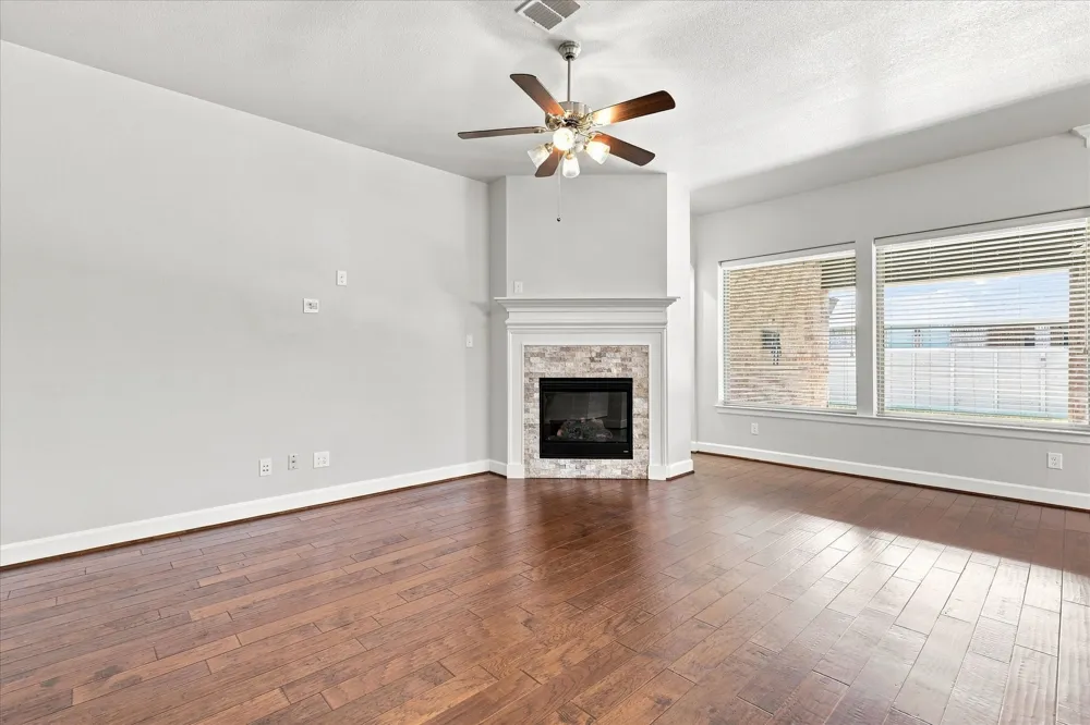1209 9th Street Argyle, TX 76226