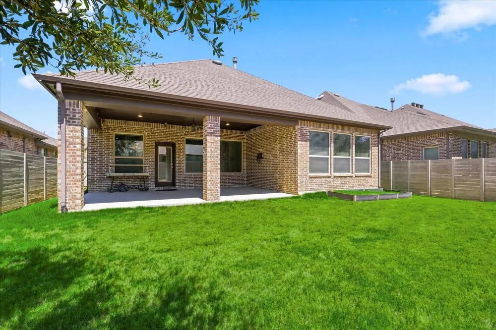 1209 9th Street Argyle, TX 76226