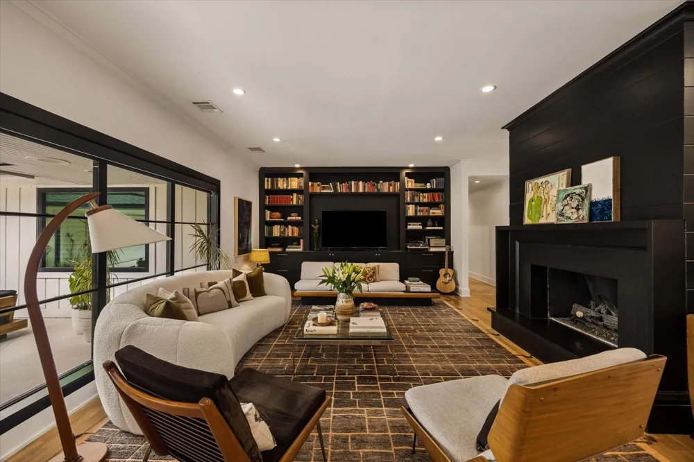 5110 Loch Lomond Drive Houston, TX 77096