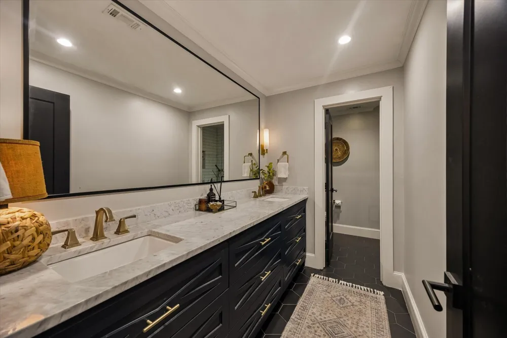 5110 Loch Lomond Drive Houston, TX 77096