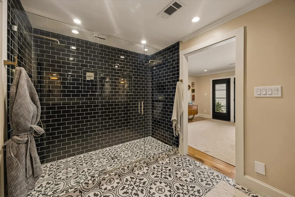 5110 Loch Lomond Drive Houston, TX 77096