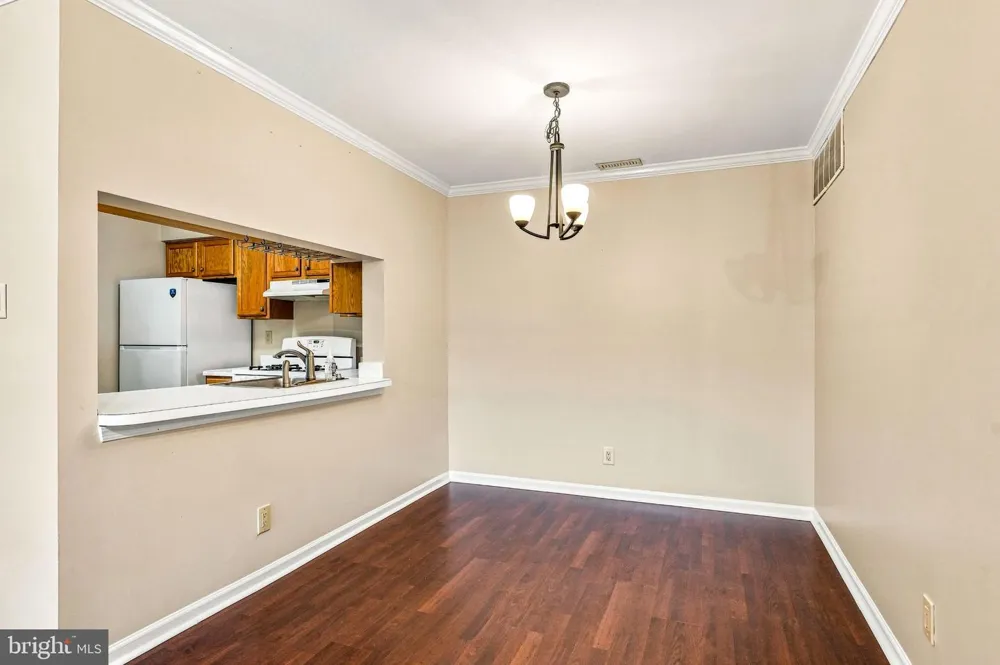2202 YARMOUTH LANE Mt Laurel, NJ 08054