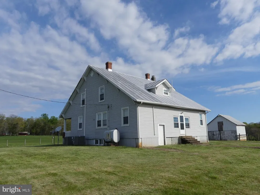 792 WILLIS ROAD Madison, VA 22727