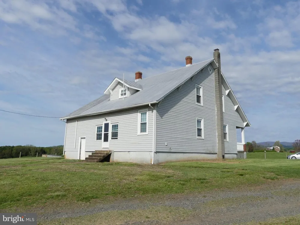 792 WILLIS ROAD Madison, VA 22727