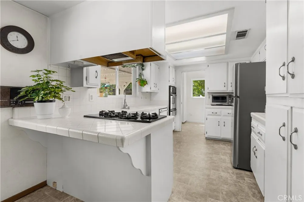 747 Greenwood Avenue San Bernardino, CA 92407
