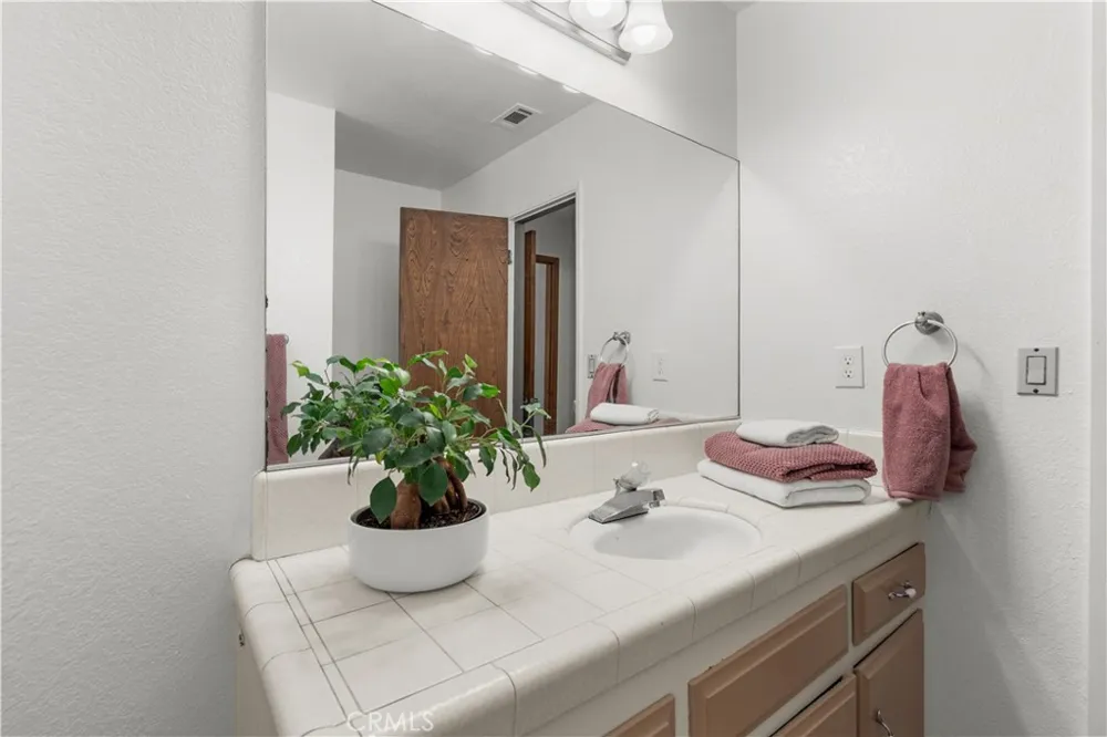 747 Greenwood Avenue San Bernardino, CA 92407