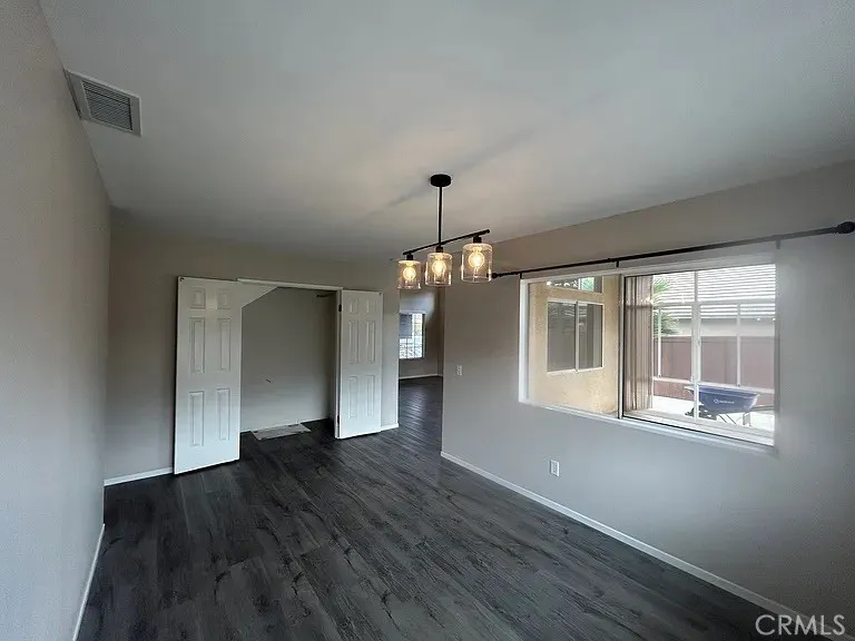 947 Cheyenne Corona, CA 92878