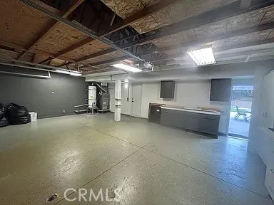 947 Cheyenne Corona, CA 92878