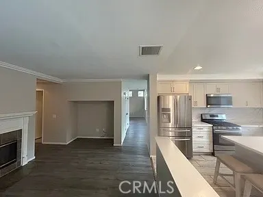 947 Cheyenne Corona, CA 92878
