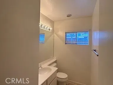 947 Cheyenne Corona, CA 92878