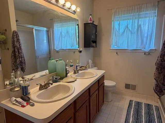 2817 Windside Court Ann Arbor, MI 48103