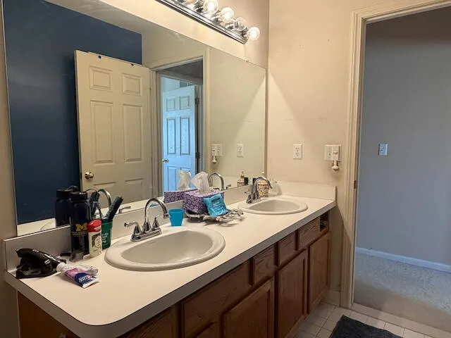 2817 Windside Court Ann Arbor, MI 48103