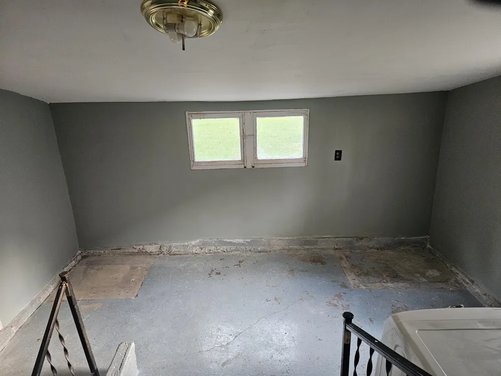 130 E Sycamore Street Wayland, MI 49348