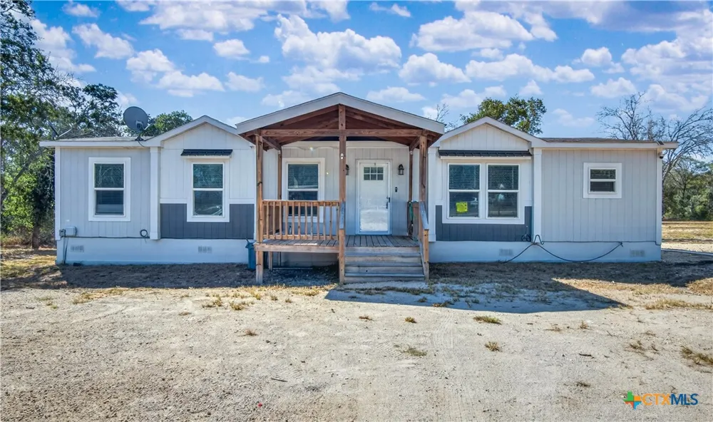 209 Sandy Oaks Drive Seguin, TX 78155