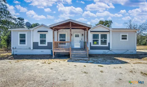 209 Sandy Oaks Drive