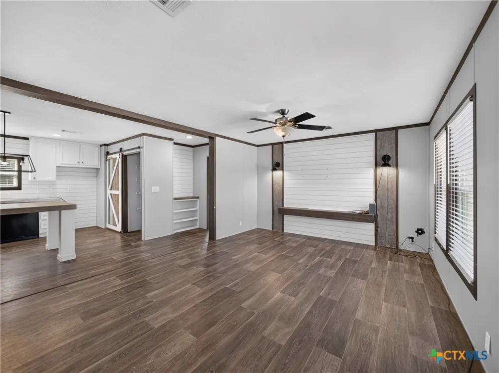 209 Sandy Oaks Drive Seguin, TX 78155