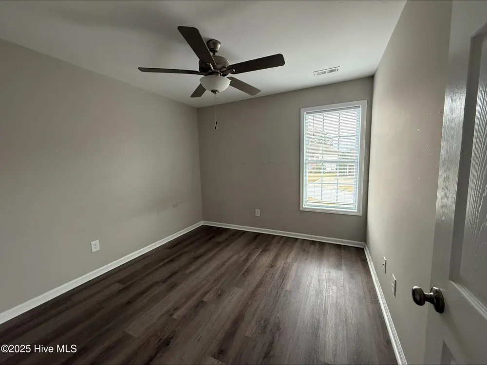3953 Sedona Drive #B Winterville, NC 28590