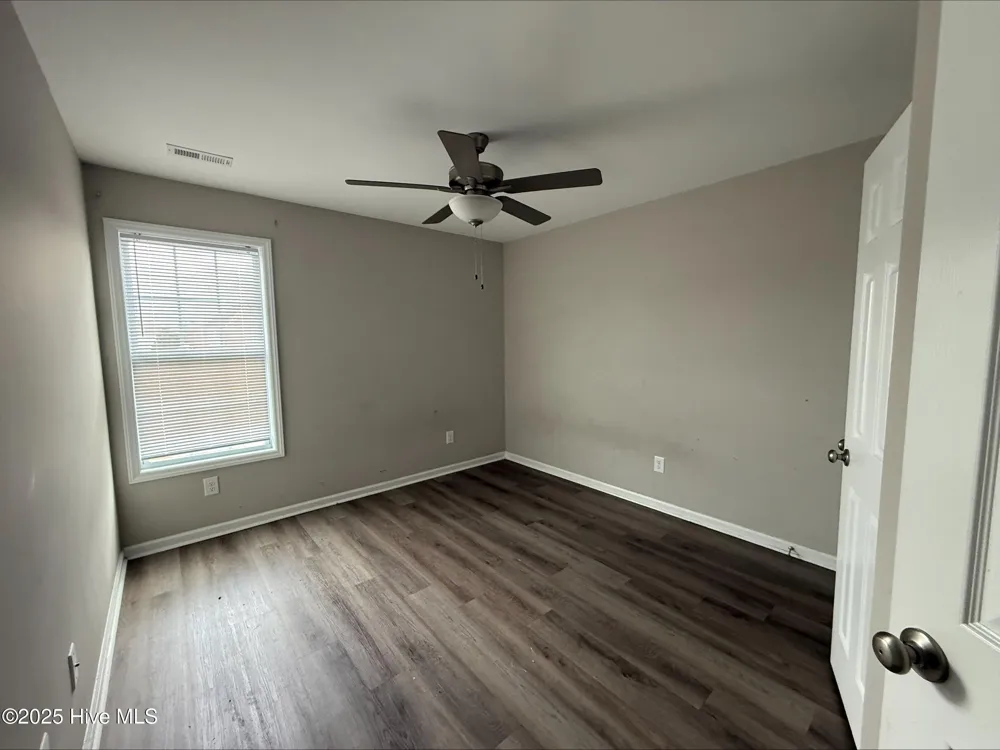 3953 Sedona Drive #B Winterville, NC 28590