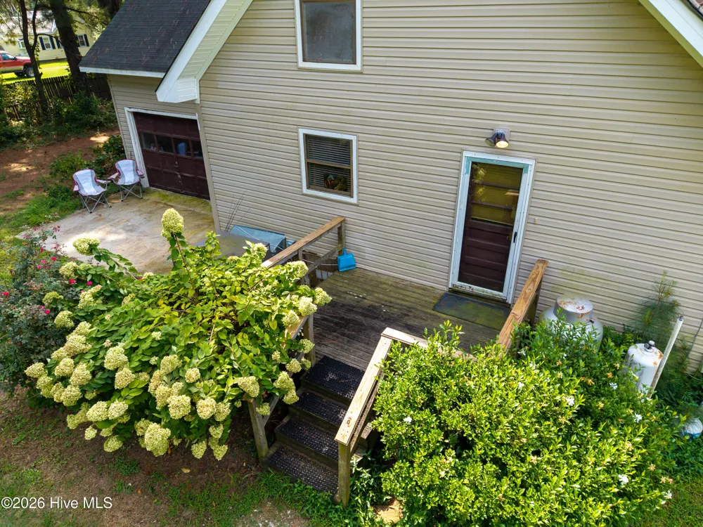 205 S End Road Knotts Island, NC 27950