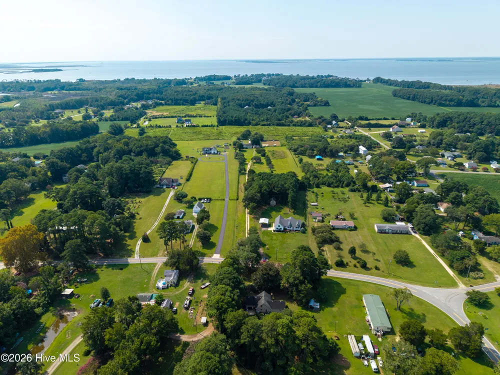 205 S End Road Knotts Island, NC 27950