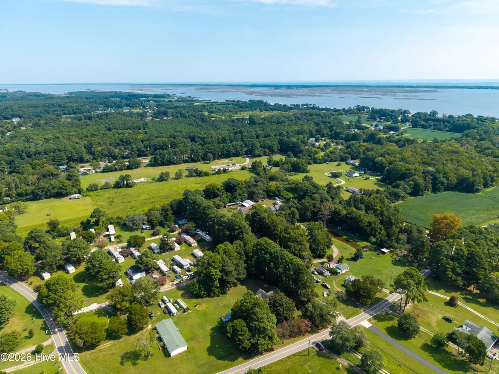 205 S End Road Knotts Island, NC 27950