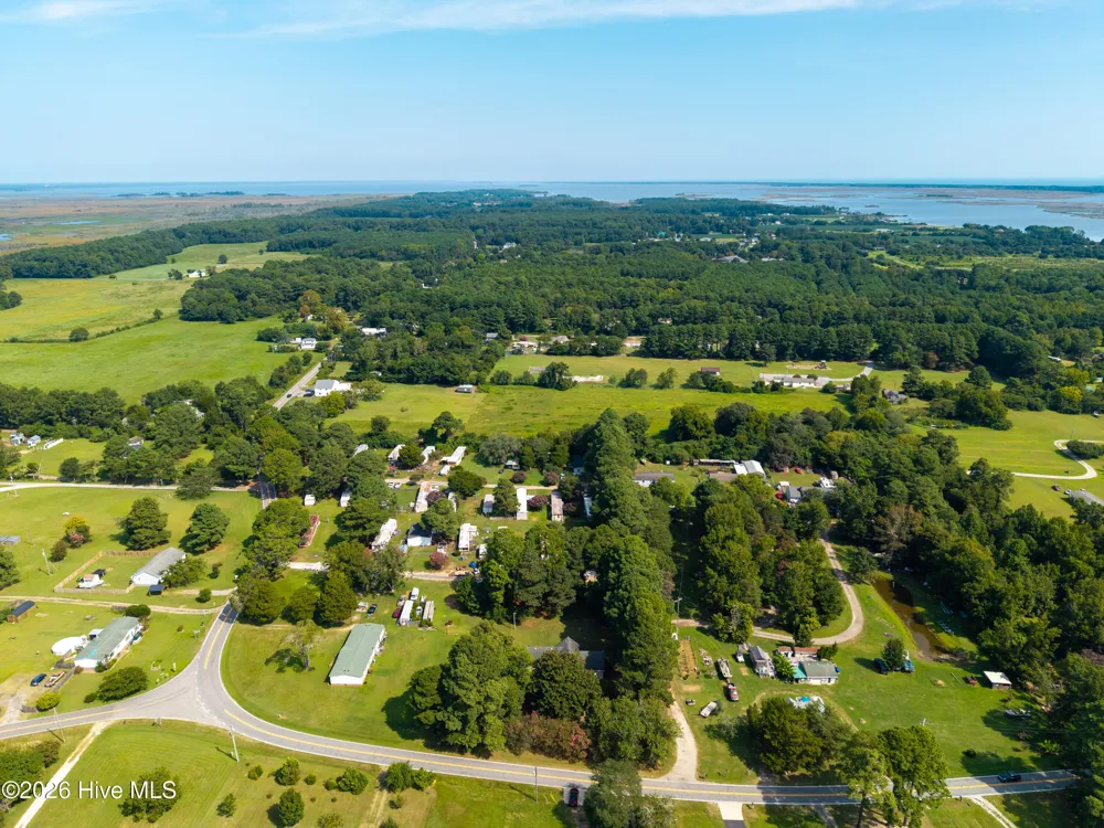 205 S End Road Knotts Island, NC 27950