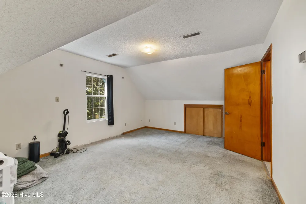 205 S End Road Knotts Island, NC 27950