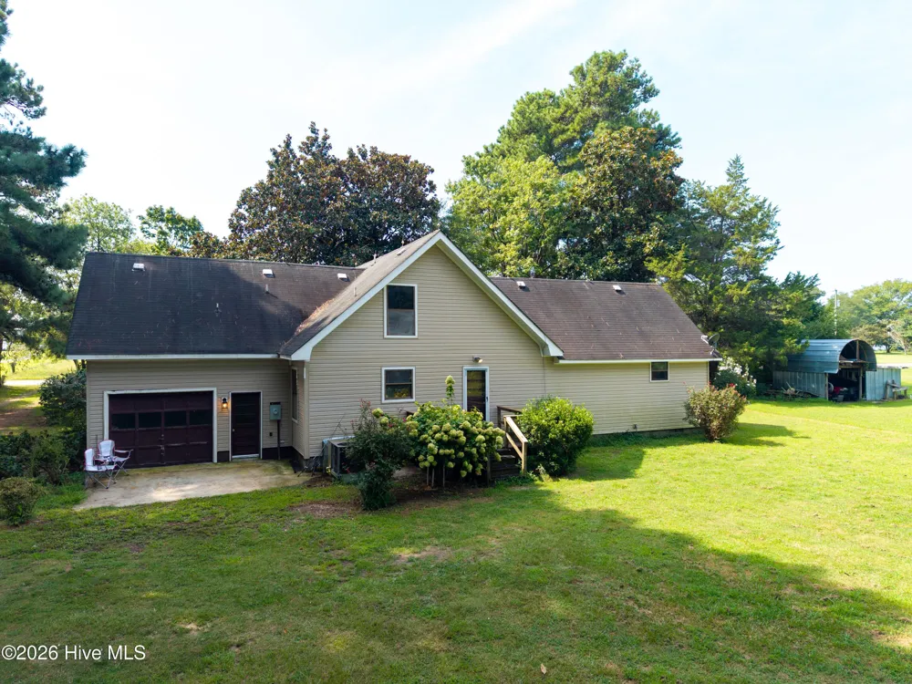 205 S End Road Knotts Island, NC 27950
