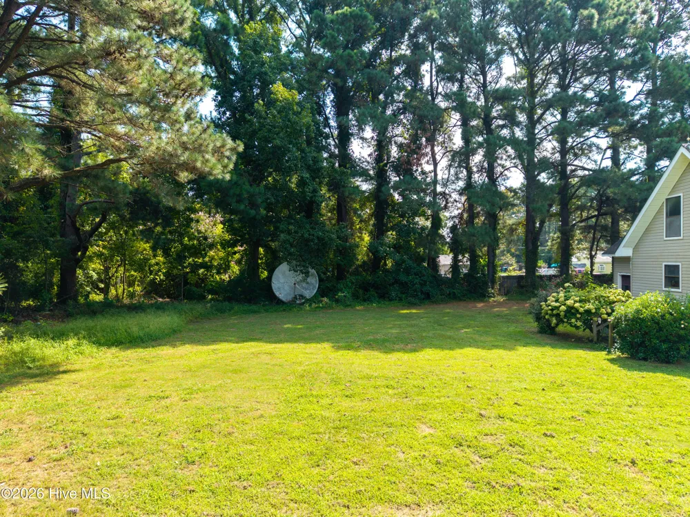 205 S End Road Knotts Island, NC 27950
