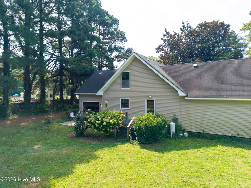 205 S End Road Knotts Island, NC 27950