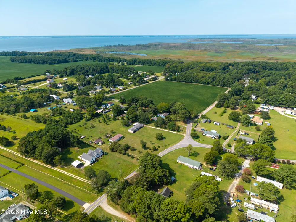 205 S End Road Knotts Island, NC 27950