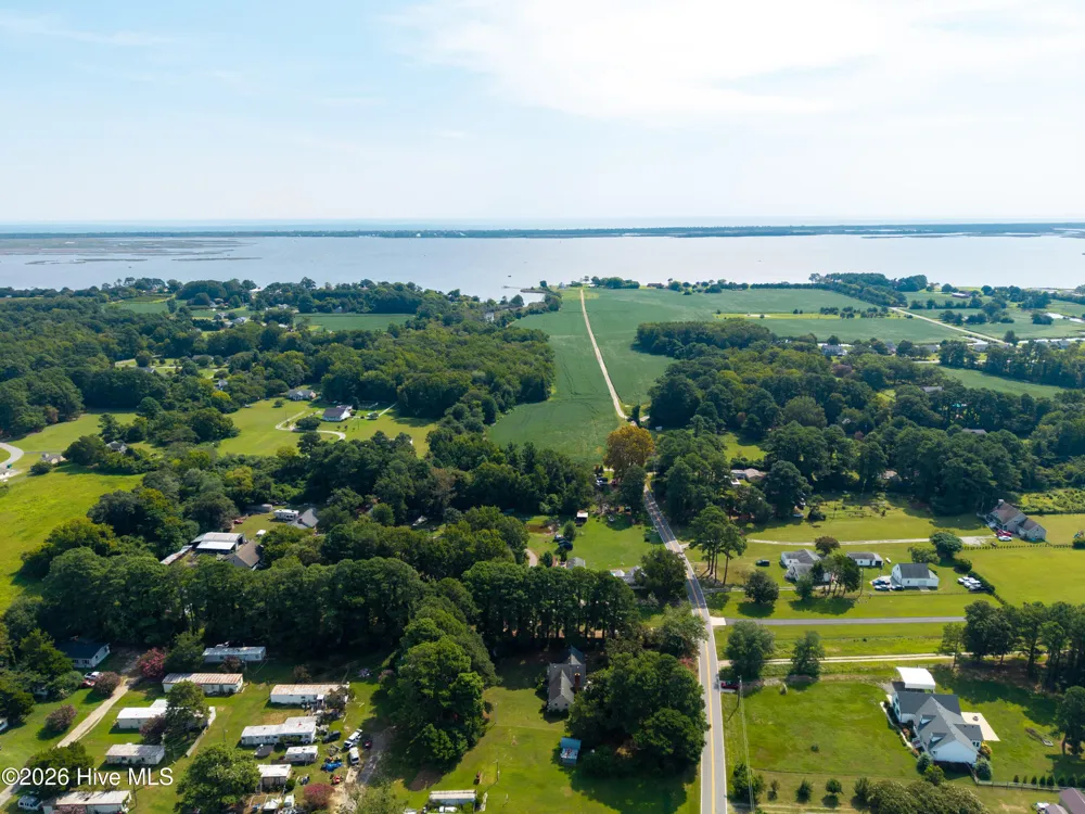 205 S End Road Knotts Island, NC 27950