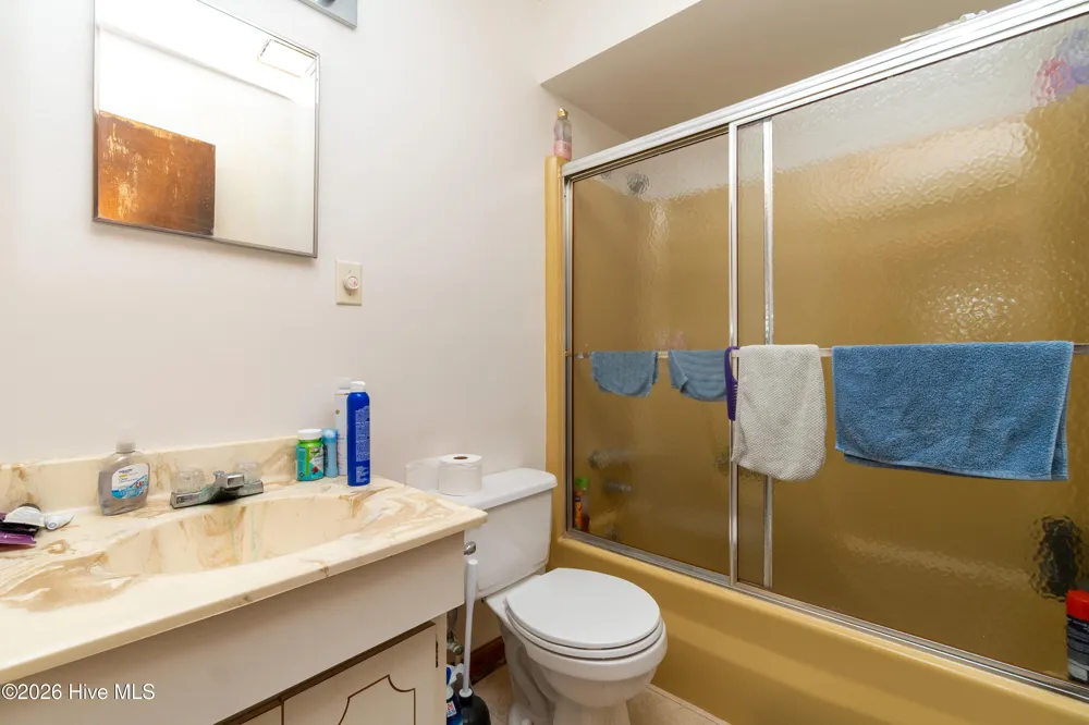 205 S End Road Knotts Island, NC 27950