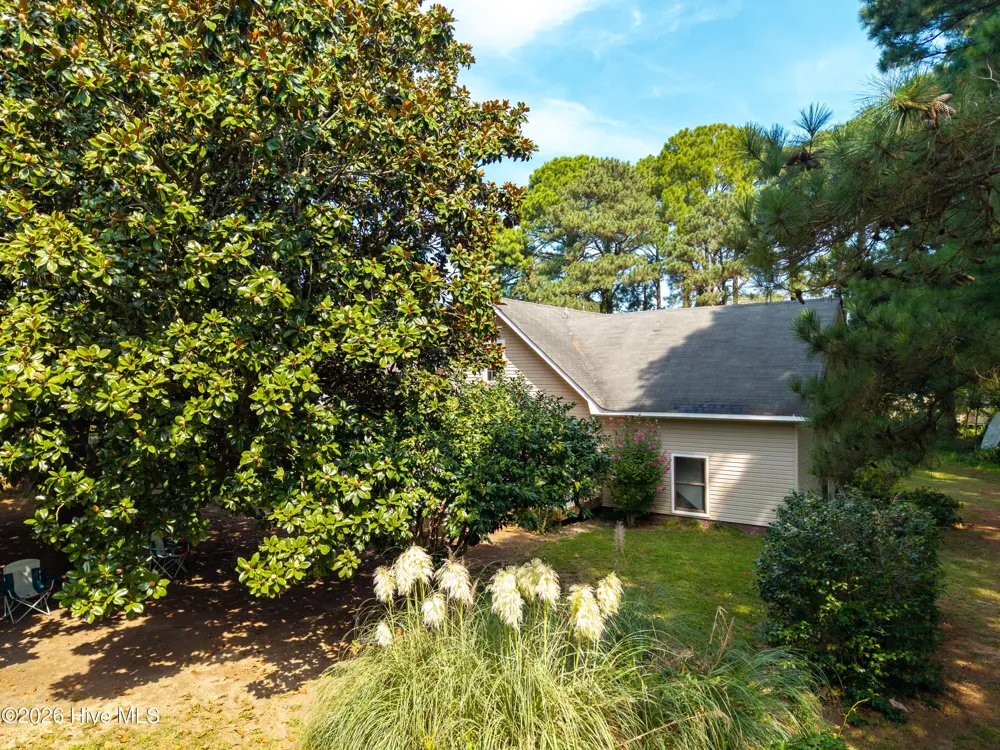 205 S End Road Knotts Island, NC 27950