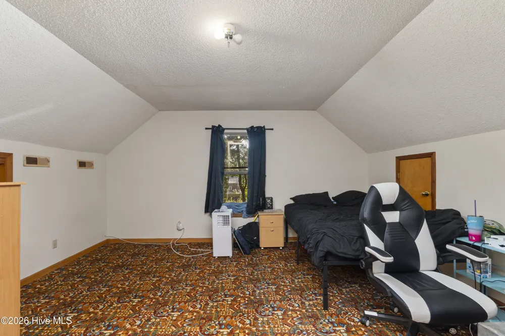 205 S End Road Knotts Island, NC 27950