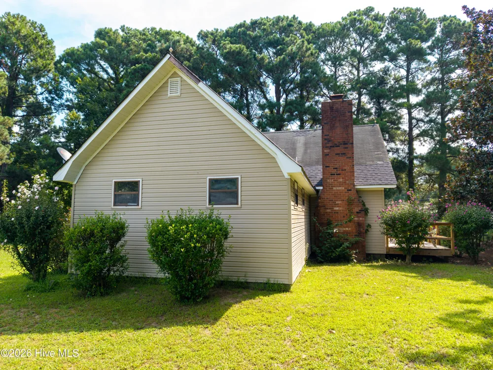 205 S End Road Knotts Island, NC 27950