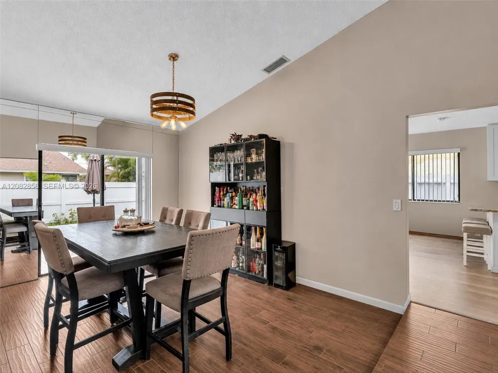 8240 NW 54th St #8240 Lauderhill, FL 33351