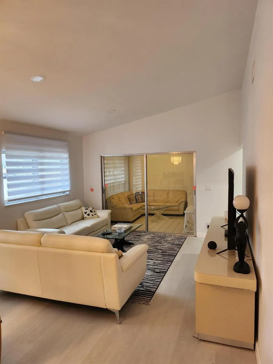 8934 SUNNYWOOD PLACE Boca Raton, FL 33496