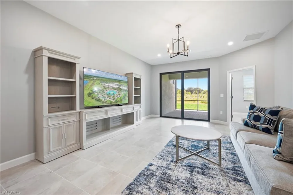 19568 Hinkley Drive Estero, FL 33928
