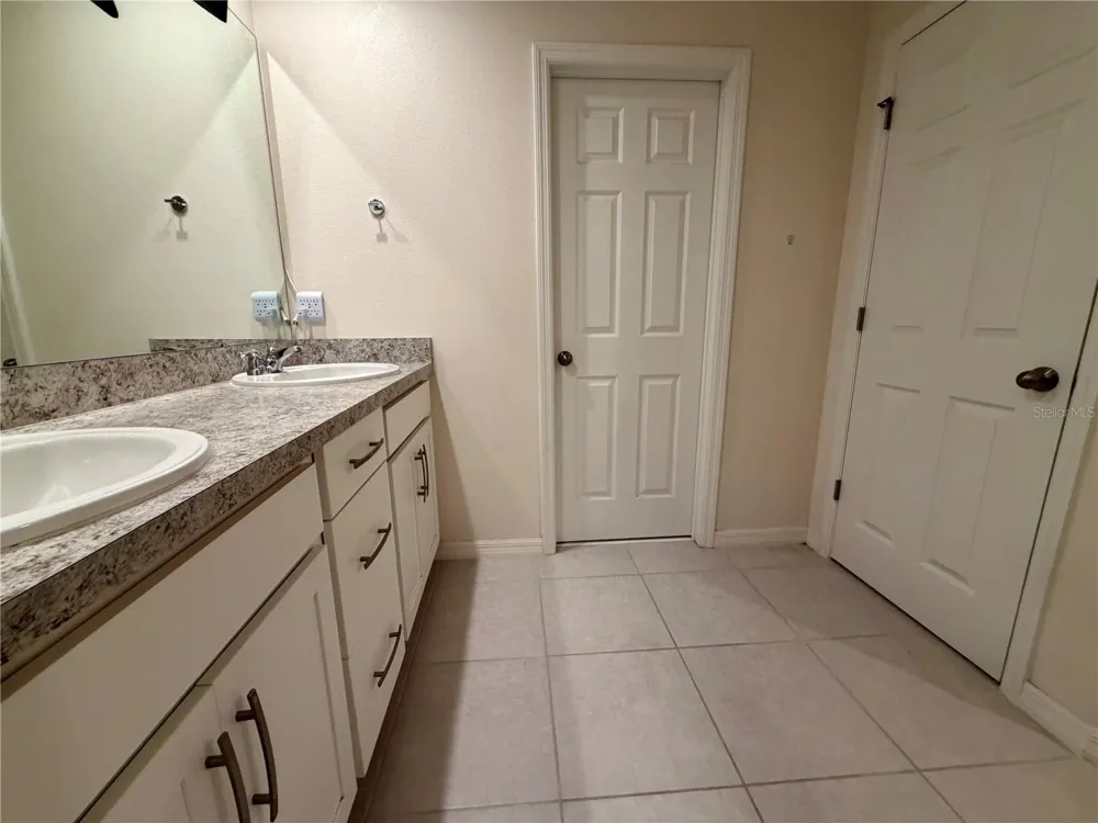 2280 CENTERRA LOOP Kissimmee, FL 34741
